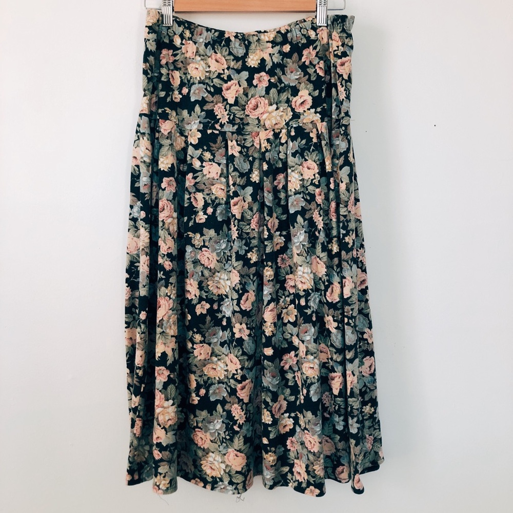 Vintage Paquette Too Black Floral Skirt